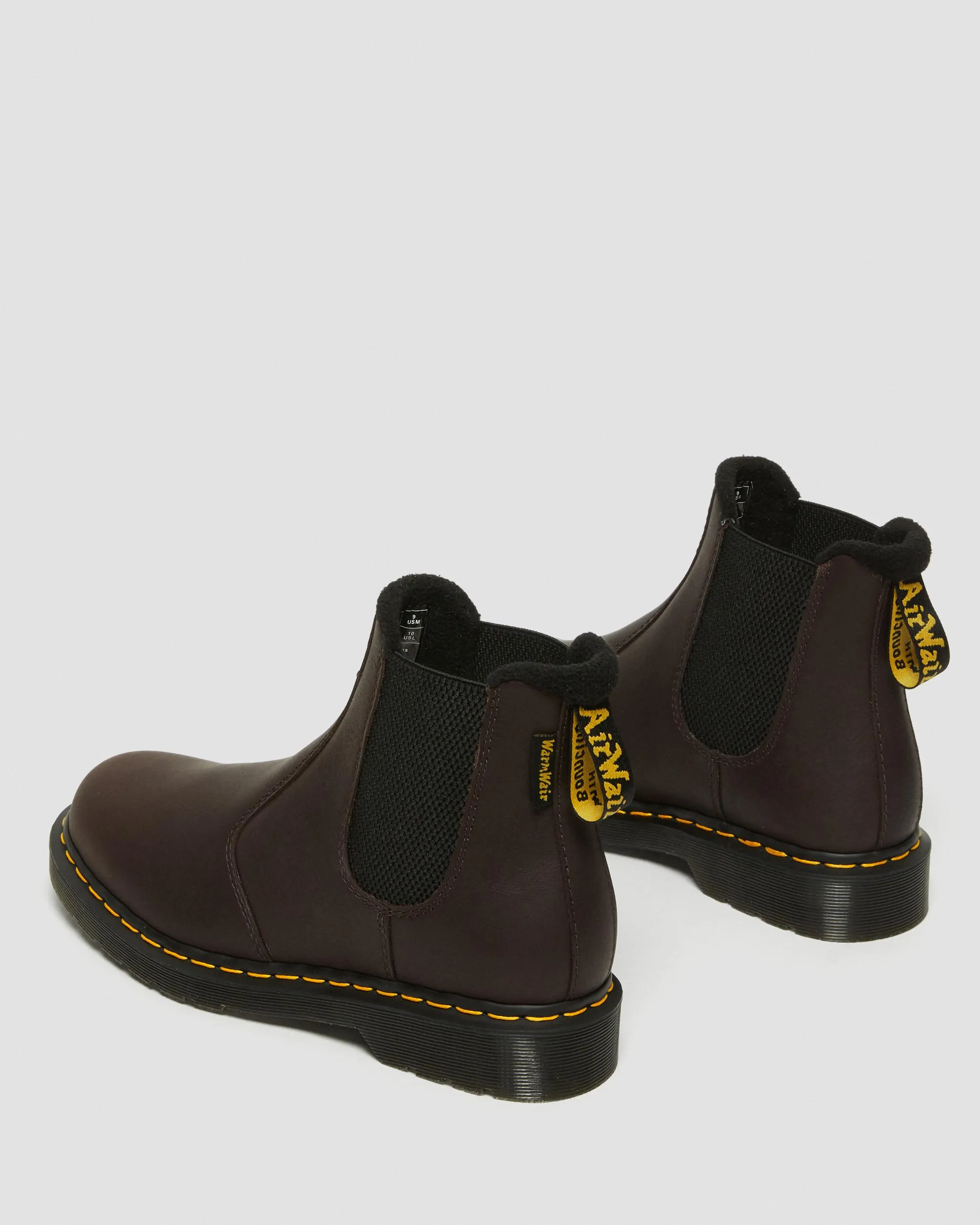 Leather Chelsea boots 2976 Warmwair Dr. Martens