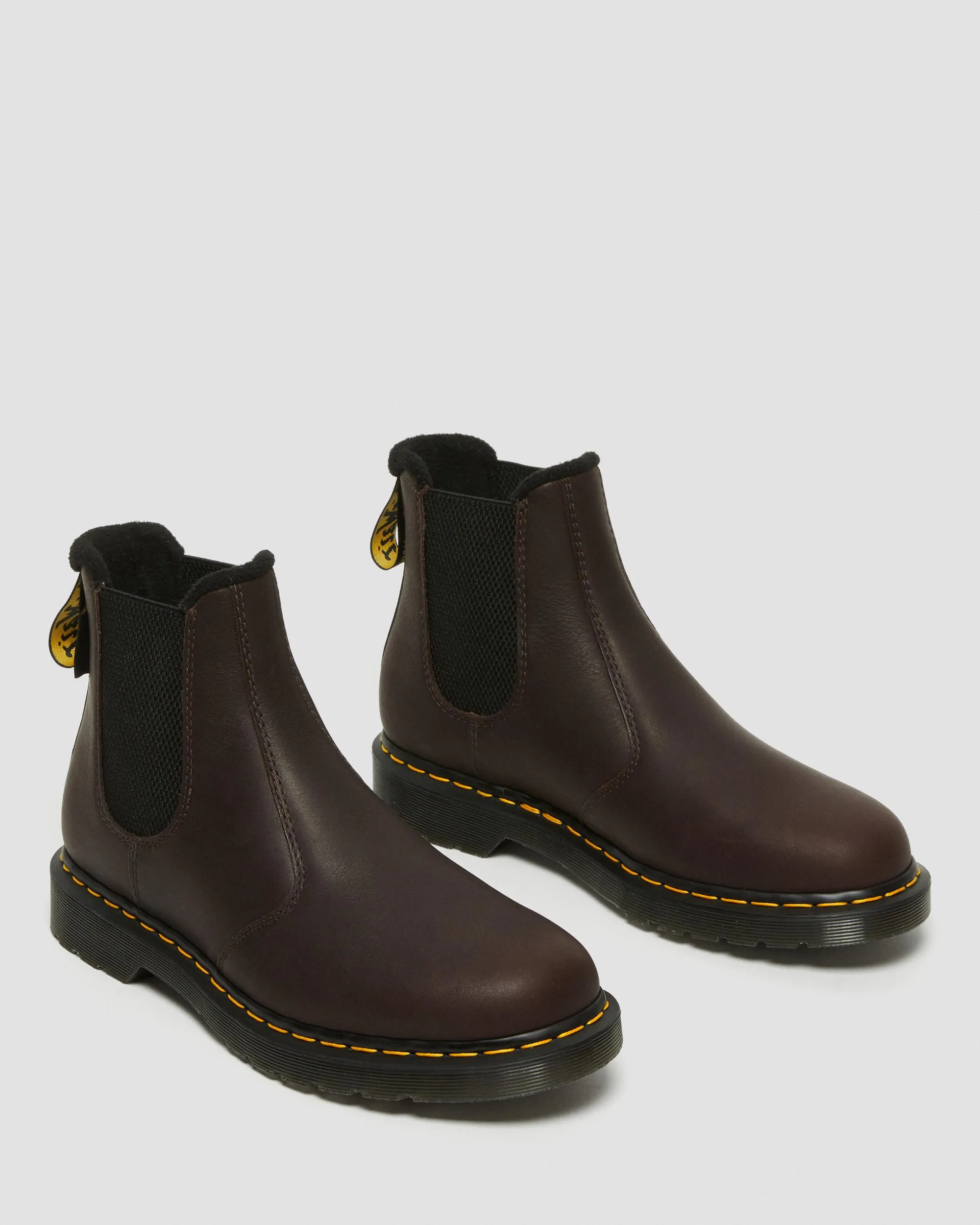 Leather Chelsea boots 2976 Warmwair Dr. Martens