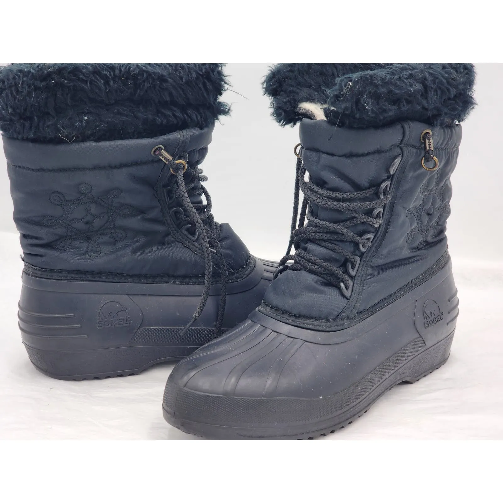 Sorel Boots Womens 8 Insulated Winter Black Snow Cold Weather Warm Waterproof
